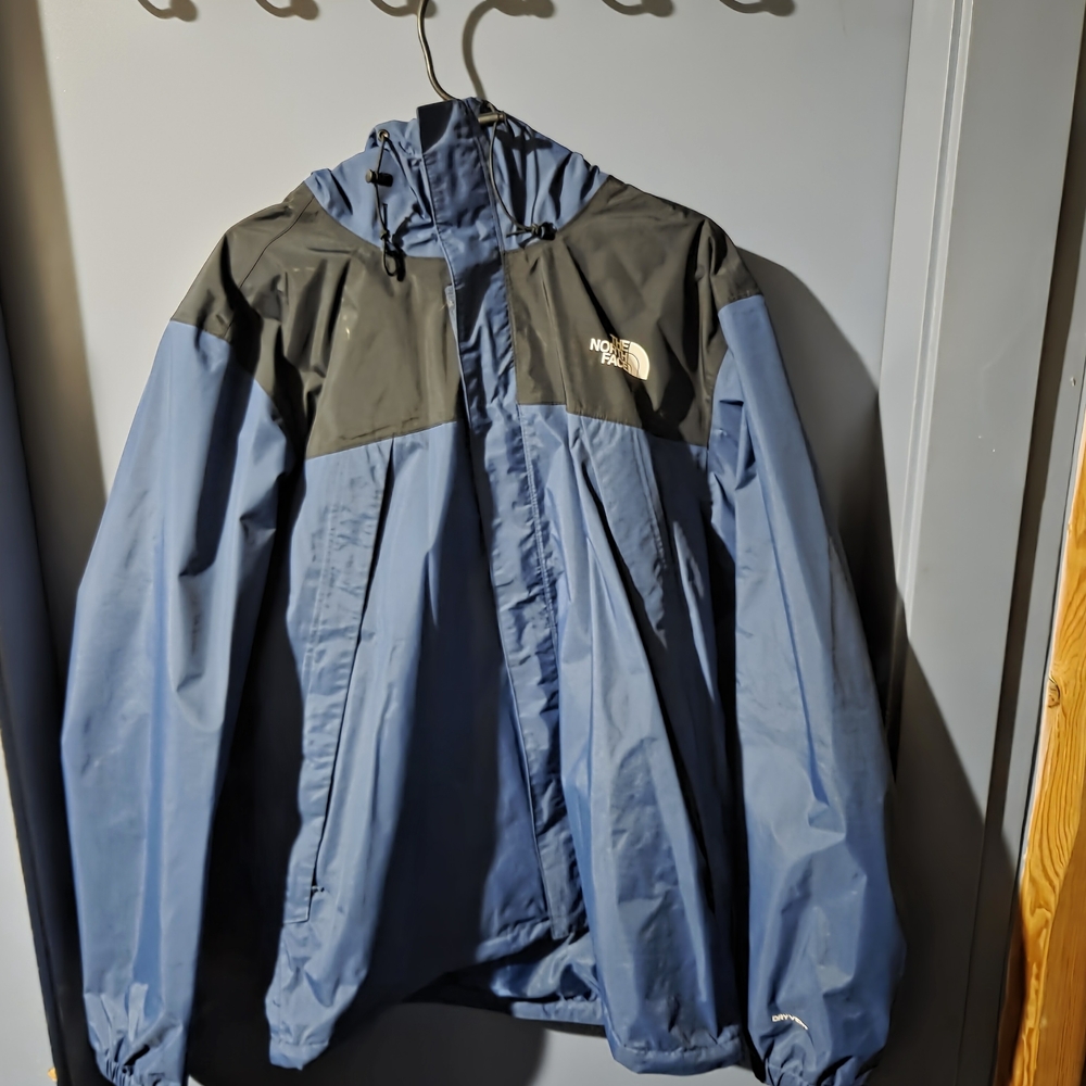 The North Face Men's Two-Tone Raincoat